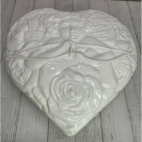 Vintage White Ceramic Large Dish with Lid Angel Cupid Made in Italy 8" Long 7345 - Picture 1 of 11